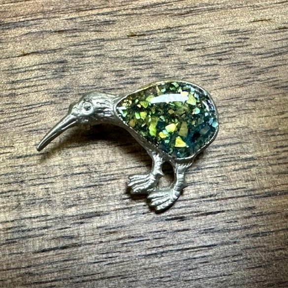 Kiwi Badge